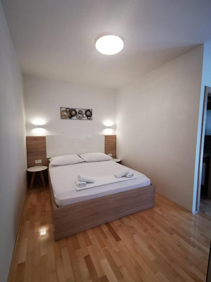 Apartments And Rooms Kod Mate Tribanj-Kruscica Buitenkant foto